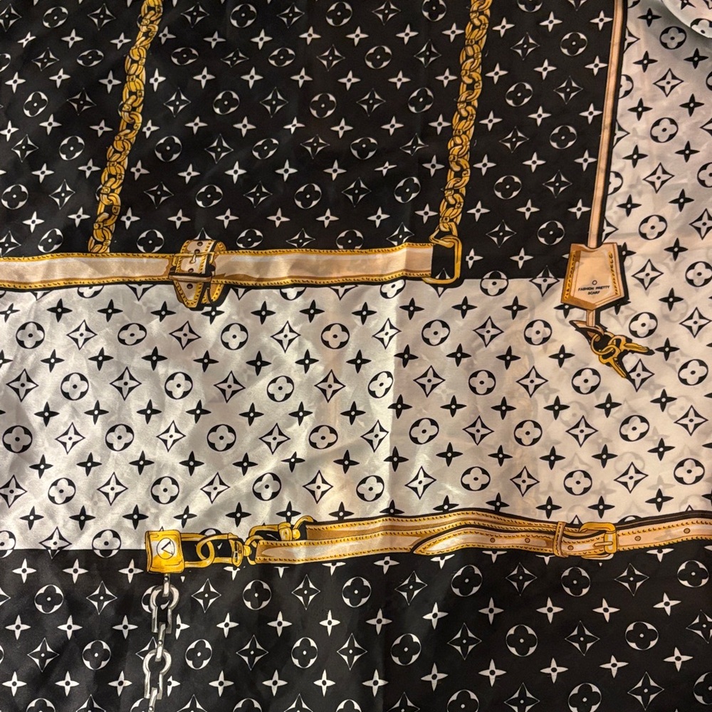 Faux Louis Vuitton Black and White Scarf with Gold Chains